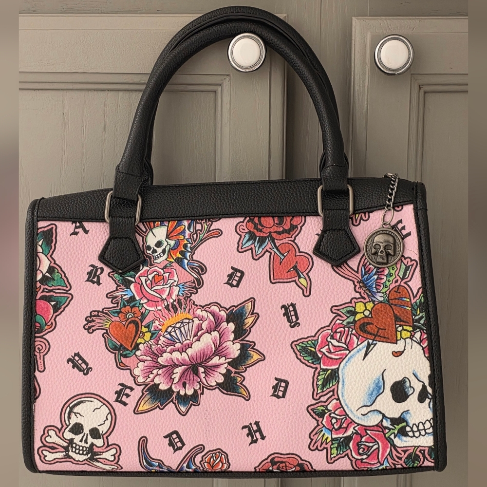 Ed Hardy Pink Skull Floral Hearts Women's Bag Satchel Crossbody NWT Retail $99 - Picture 3 of 16